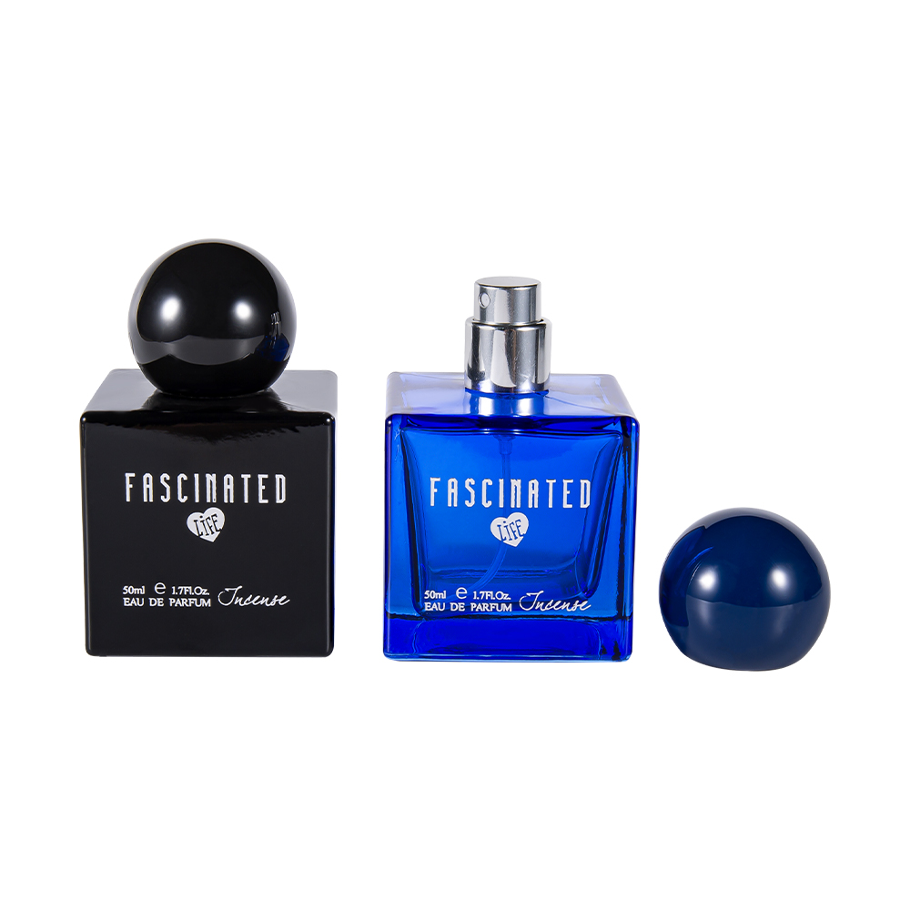 KY145-WJ2537 Botella de perfume de vidrio impresa en color cubo de 50 ml con tapa esférica de plástico UV
