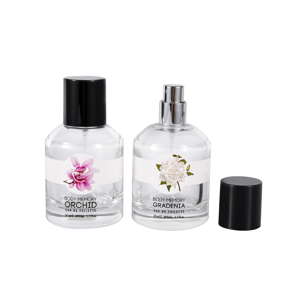 GC4815-WJ2531 Botella de perfume de vidrio transparente de 50 ml con tapa de plástico PP negro