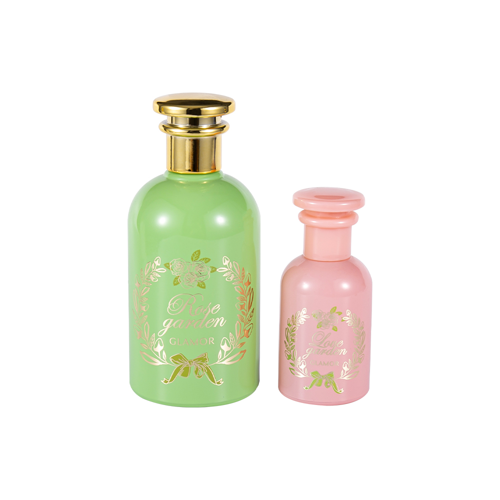 Juego de botellas de perfume estampadas en caliente a color GC336-WJ2420 de 100 ml con tapa de PP dorada UV
